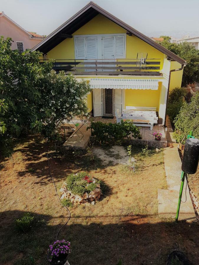 Apartment Mimosa Vir Luaran gambar
